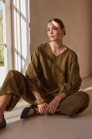 BISHOP LONG SLEEVE LINEN TOP