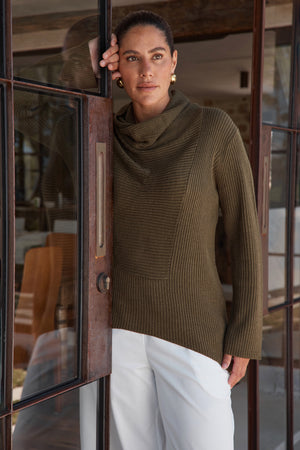 COWL NECK RIB KNIT