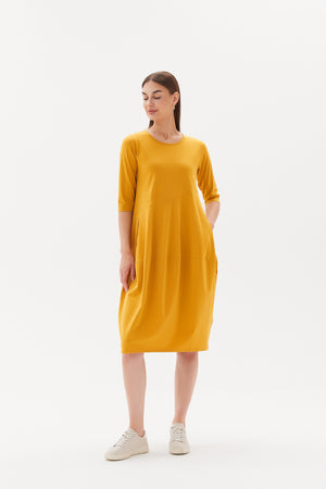 Tirelli women’s structured wool coat versatile seasonal fit