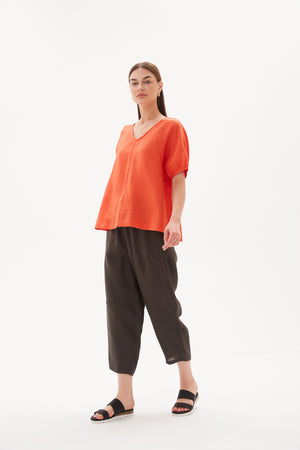 V NECK BISHOP SLEEVE TOP