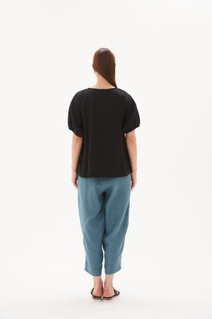 Tirelli women’s longline cardigan layering essential