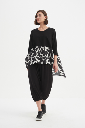 Tirelli women’s tailored coat versatile autumn style
