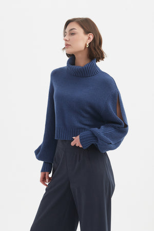 BALLOON SLEEVE KNIT