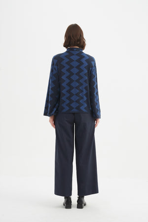 MIRRORED CHEVRON KNIT