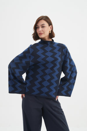 Tirelli women’s cropped coat casual modern styling