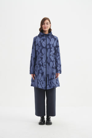 ADJUSTABLE WAIST PRINT PARKA