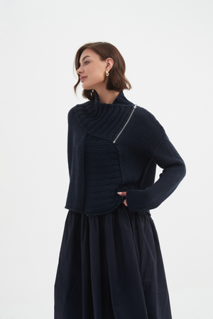 ZIP COLLAR CARDIGAN