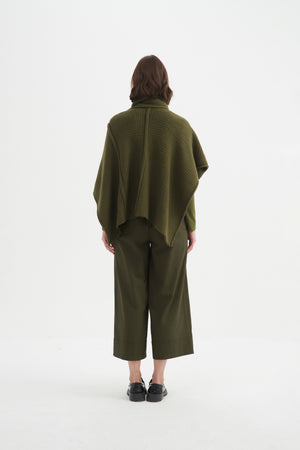 Tirelli women’s tailored coat chic autumn elegance