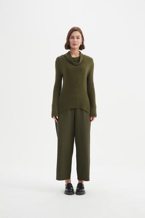 COWL NECK RIB KNIT