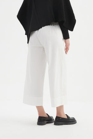Tirelli women’s belted coat chic seasonal layering
