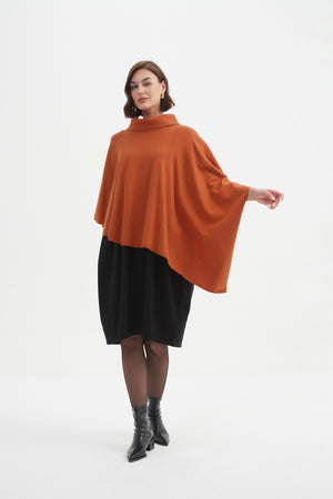 Tirelli women’s textured cardigan neutral design