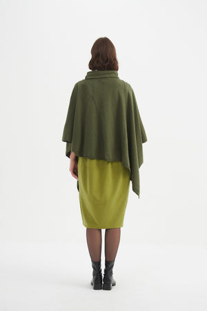 Tirelli women’s oversized knitwear cozy fit