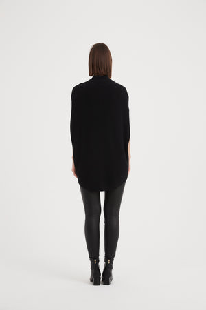 SLEEVELESS TUNIC