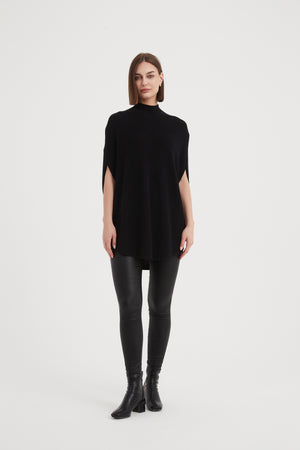SLEEVELESS TUNIC