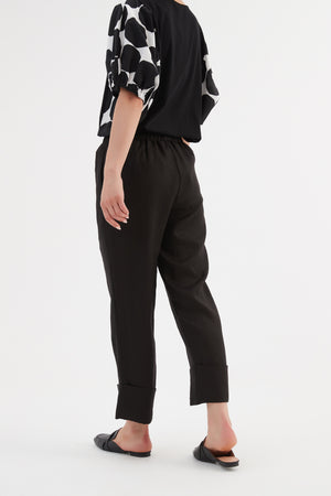 Tirelli women’s belted blazer casual autumn styling