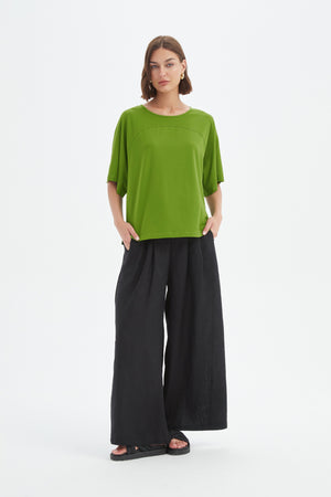 WIDE SLEEVE YOKE TEE