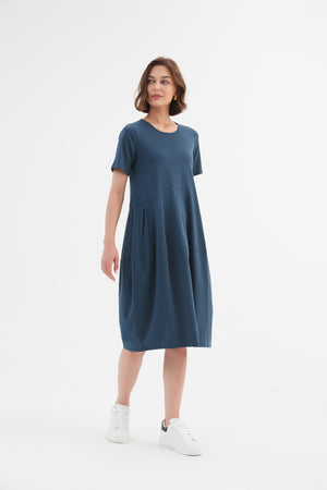 Tirelli women’s cropped coat minimalist autumn style