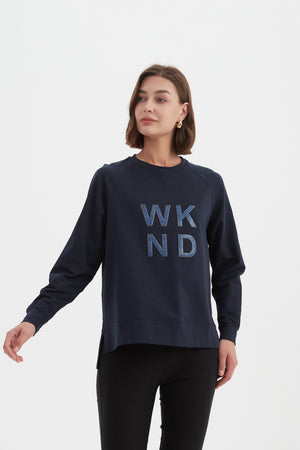 EMBOSSED METALLIC WKND SWEAT