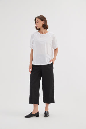 RUFFLE SLEEVE DETAIL TOP