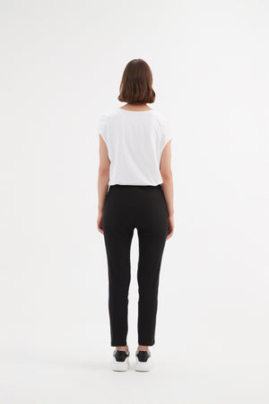 Tirelli women’s cropped blazer versatile seasonal fit
