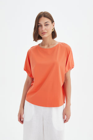 Tirelli women’s ribbed knit jumper modern style
