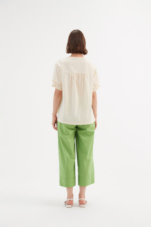 RUFFLE SLEEVE DETAIL TOP