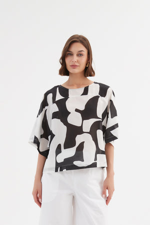 Tirelli cropped blouse chic modern casual everyday fashion