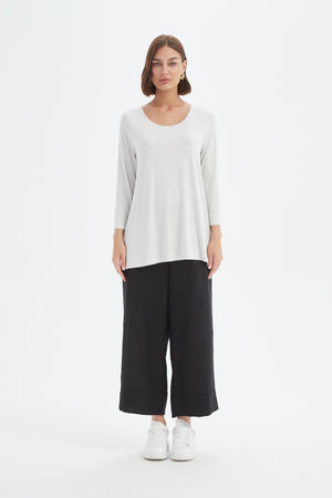 Tirelli women’s oversized cardigan relaxed style
