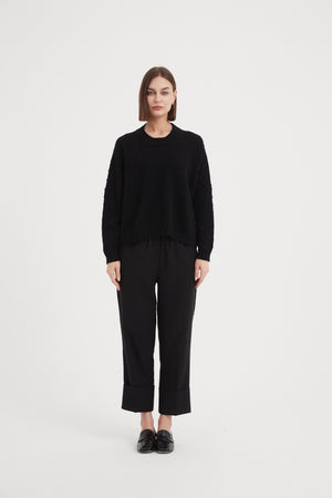 TEXTURED SPOT KNIT