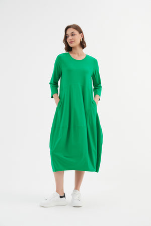 Tirelli women’s tailored wool coat chic layering essential
