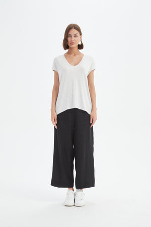 DEEP V CAP SLEEVE TEE
