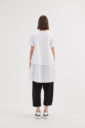 Tirelli cropped blouse casual chic versatile neutral fashion