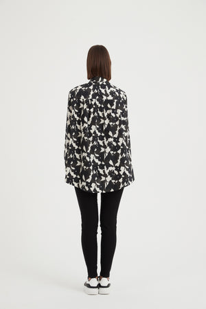 Tirelli women’s oversized cardigan versatile layering