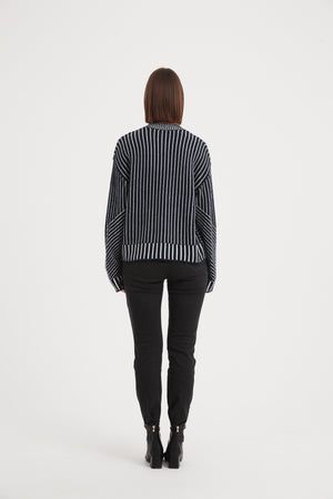 GEOMETRIC STRIPE KNIT