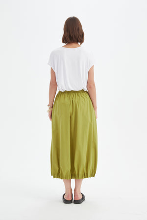 PIN TUCK HEM SKIRT