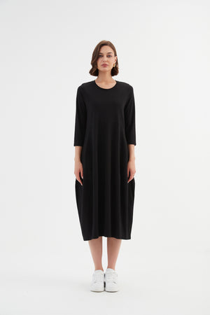 Tirelli women’s modern cropped coat versatile layering