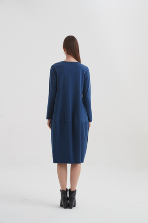 Tirelli women’s longline coat elegant contemporary look