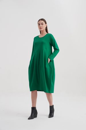 Tirelli women’s chic minimalist longline coat styling