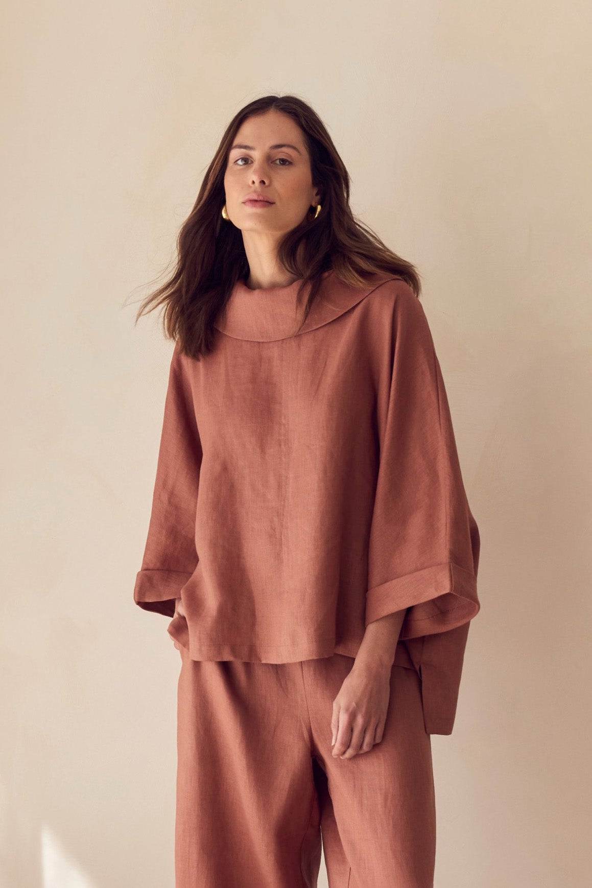 FUNNEL NECK BOXY TOP