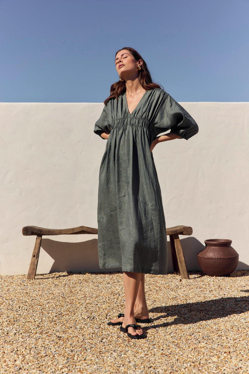 PUFF SLEEVE GATHER FRONT DRESS