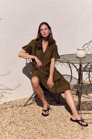 SHAWL COLLAR PLEAT DRESS