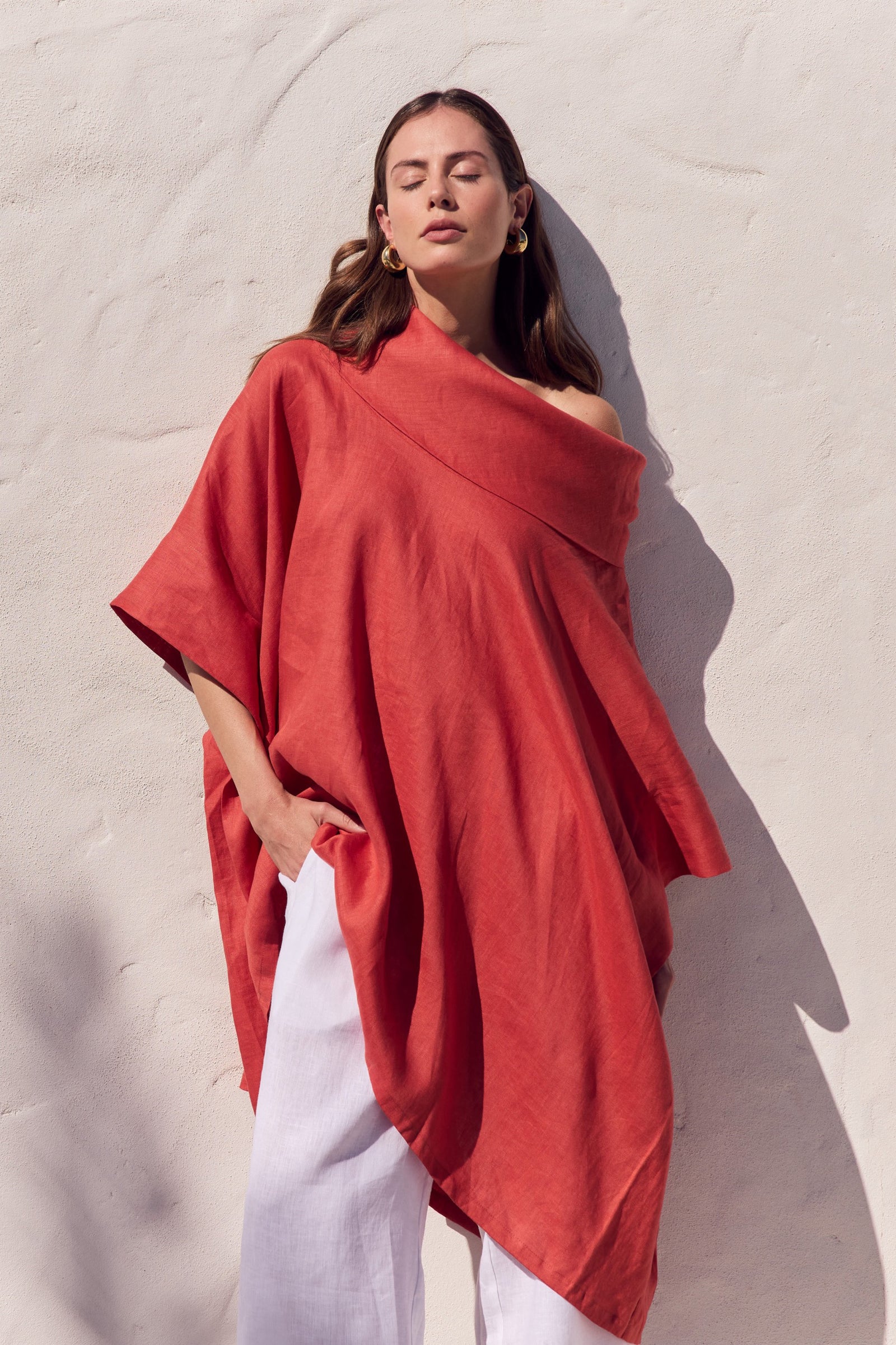 OVERSIZED COLLAR PONCHO