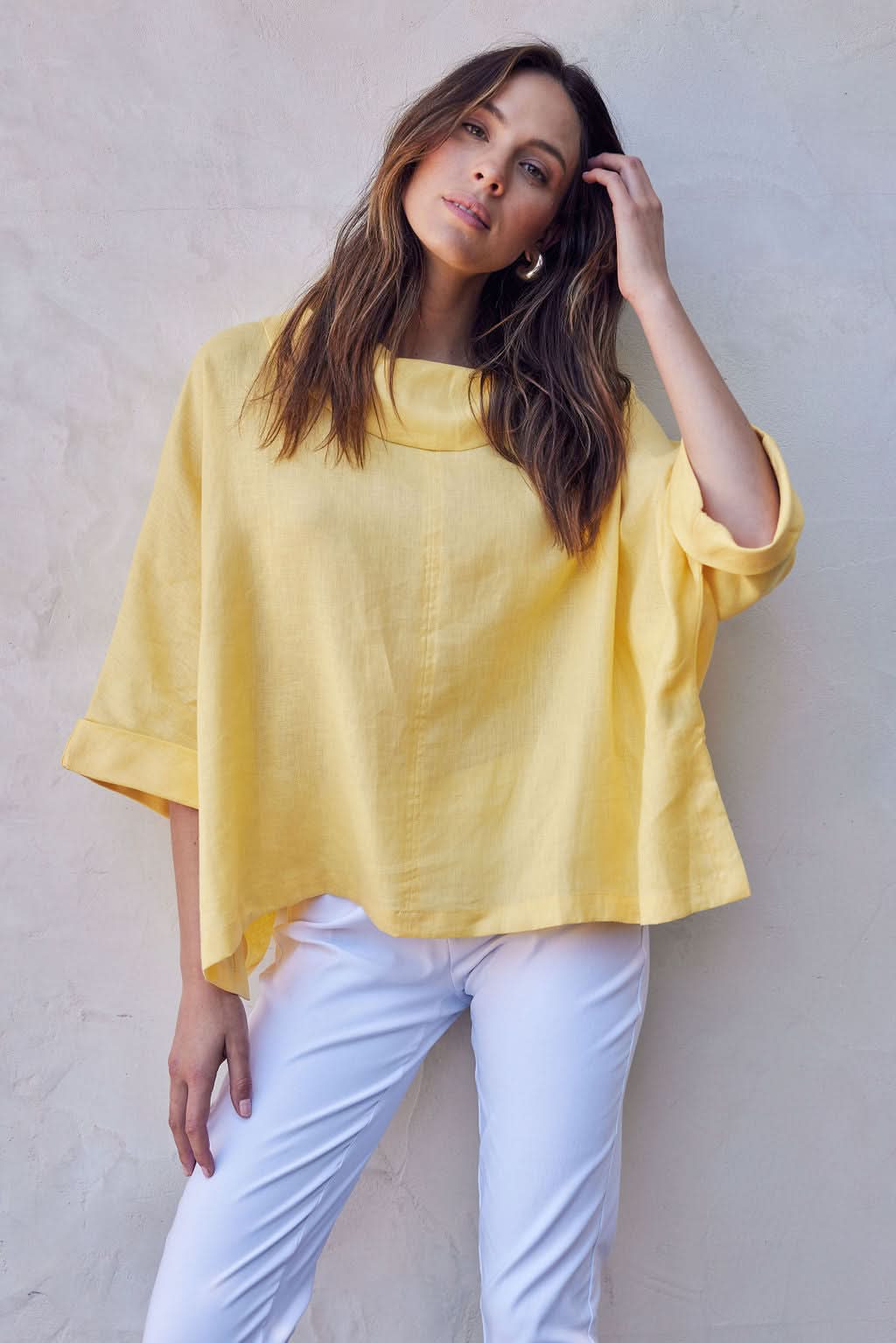 FUNNEL NECK TOP
