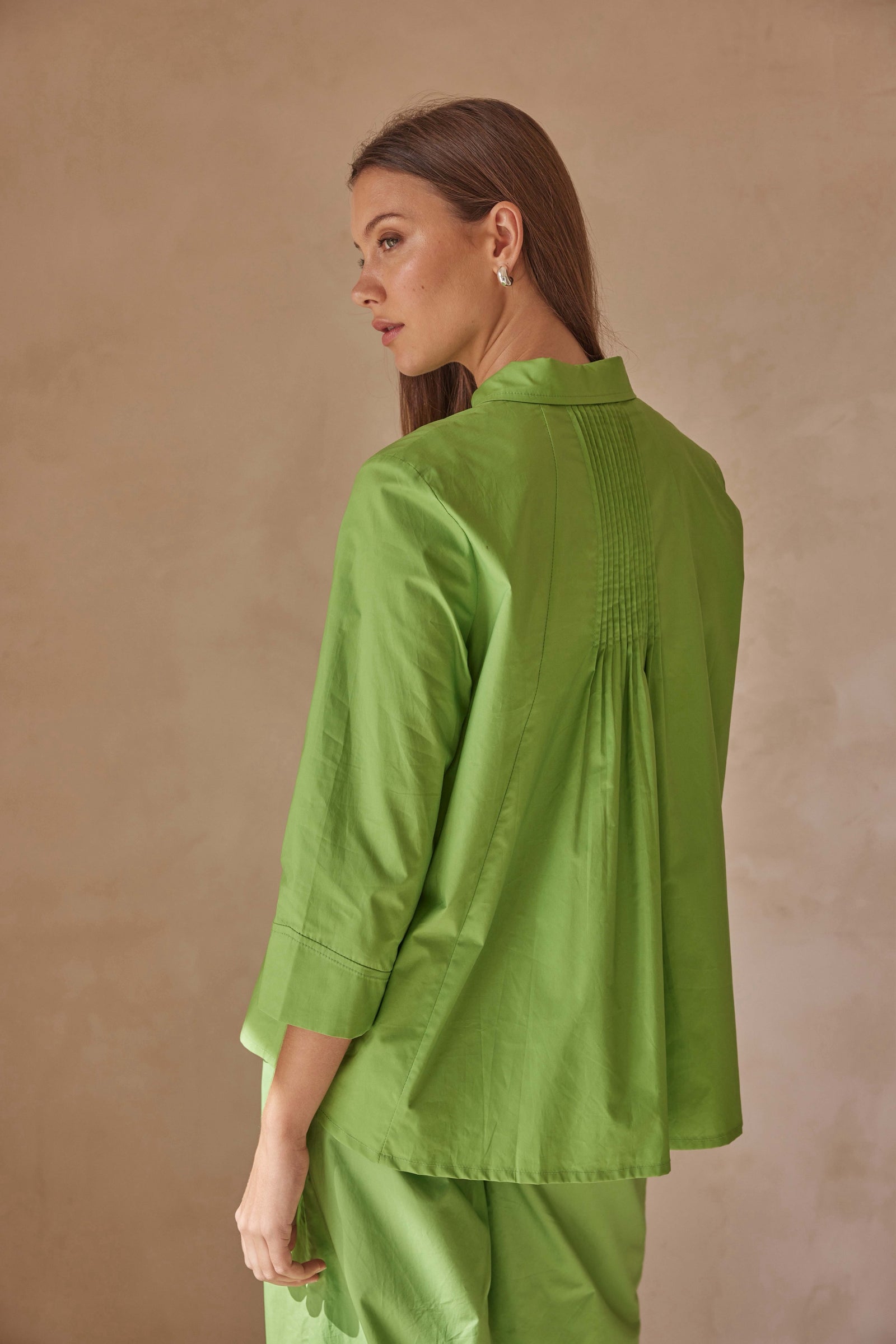 PIN TUCK DETAIL SHIRT