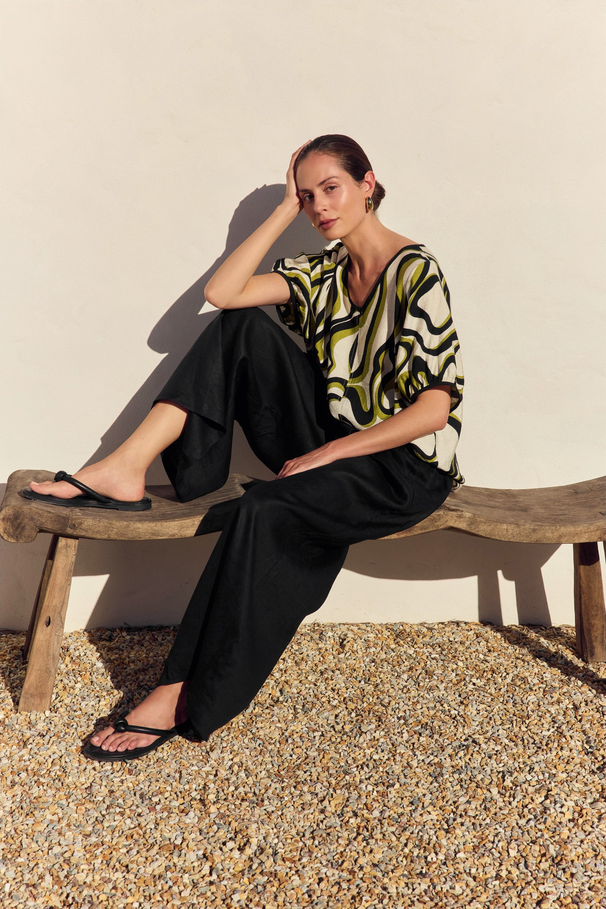 BISHOP SLEEVE SWIRL TOP