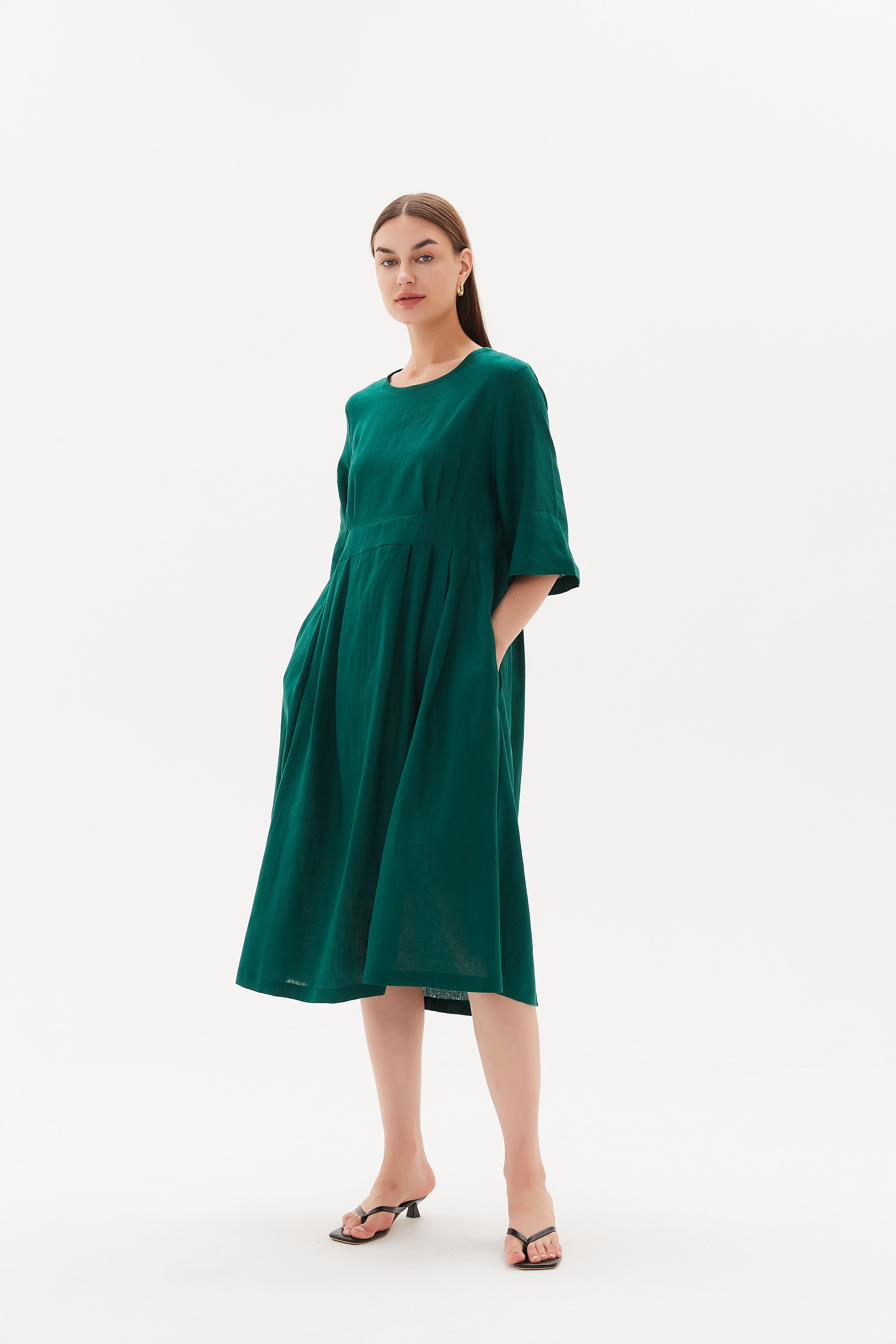 Green dress bell outlet sleeves