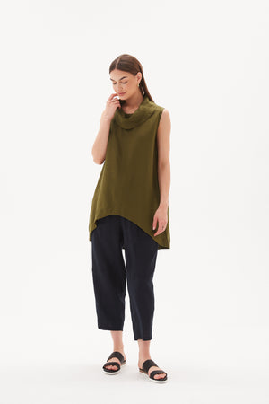 COWL NECK SLEEVELESS TUNIC