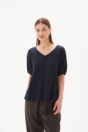 BISHOP SLEEVE TOP