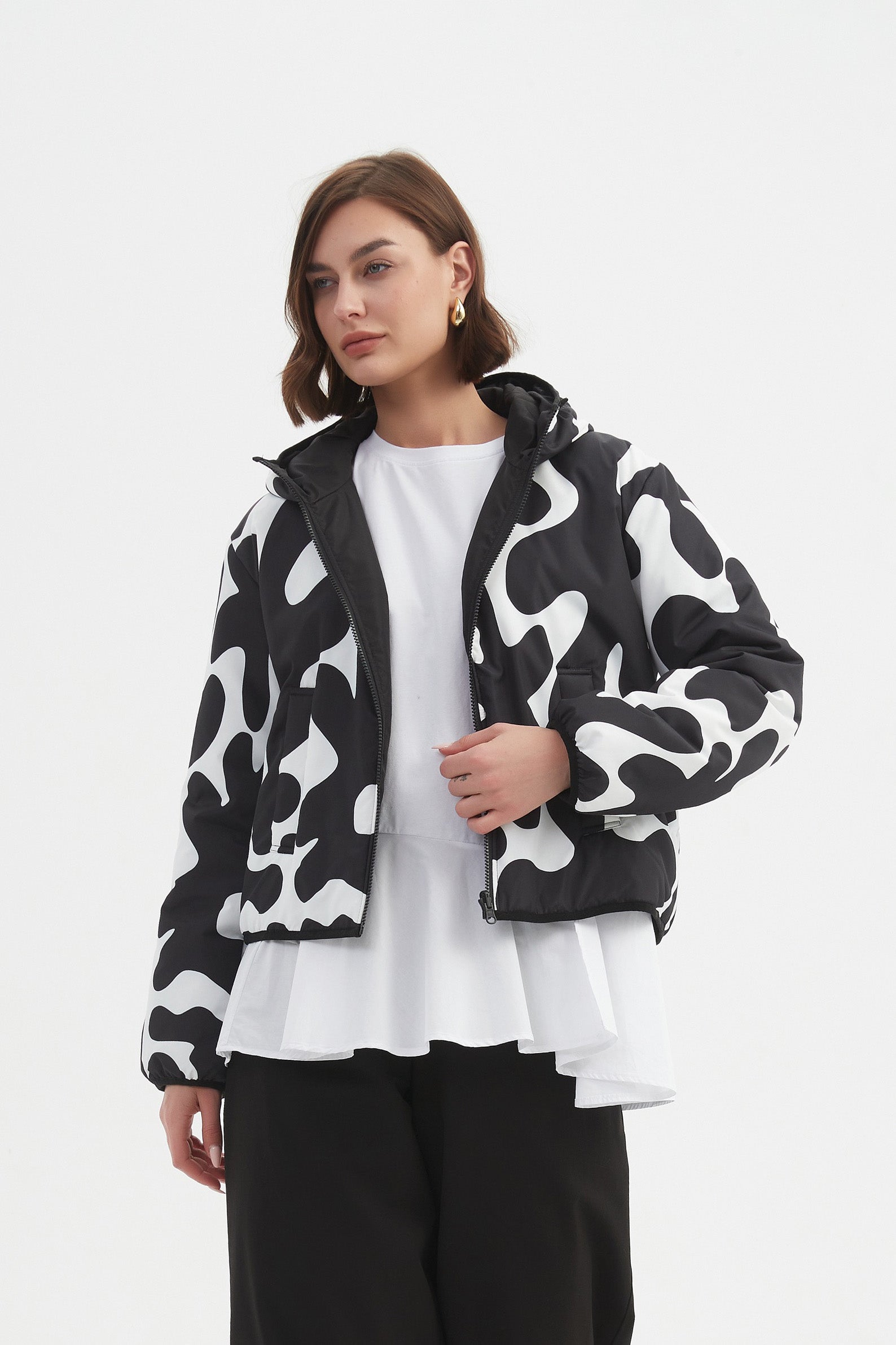 REVERSIBLE PRINT PUFFER JACKET