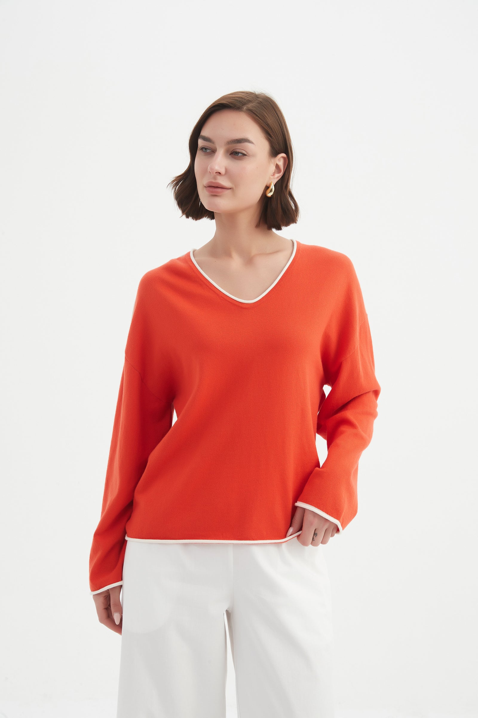 Tirelli women’s knit sweater versatile layering